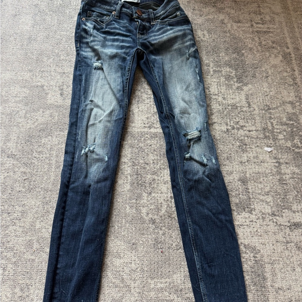 BKE Distressed Dark Blue Skinny Jeans size 23